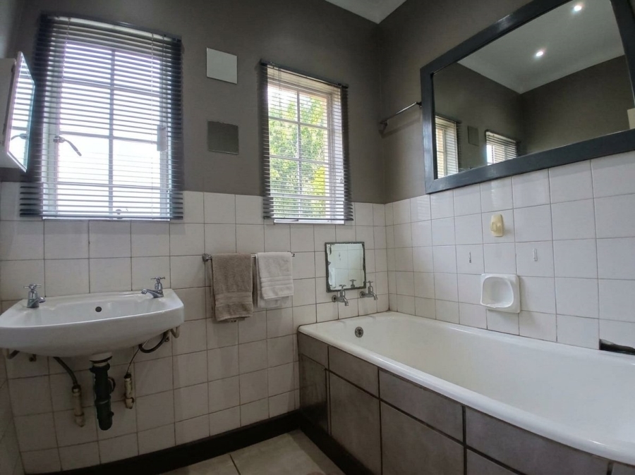 3 Bedroom Property for Sale in Riebeeckstad Free State